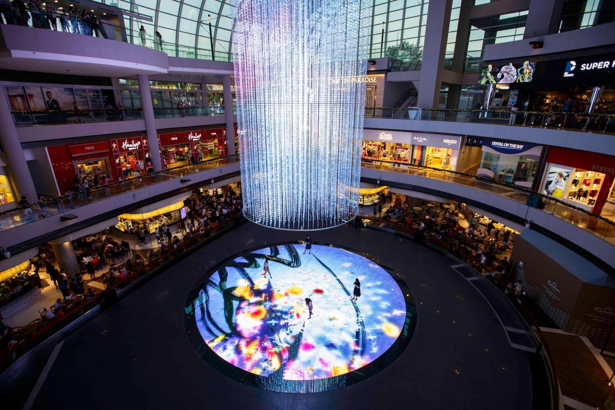 Marina Bay Sands Singapore Exterior foto The interior of the mall